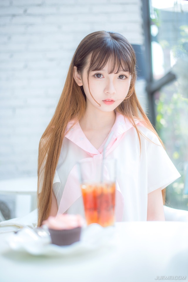 我终于明白我的生命在爱我的人眼里是多么的重要……我的爱有多长，我的牵挂与不舍也就有多长。